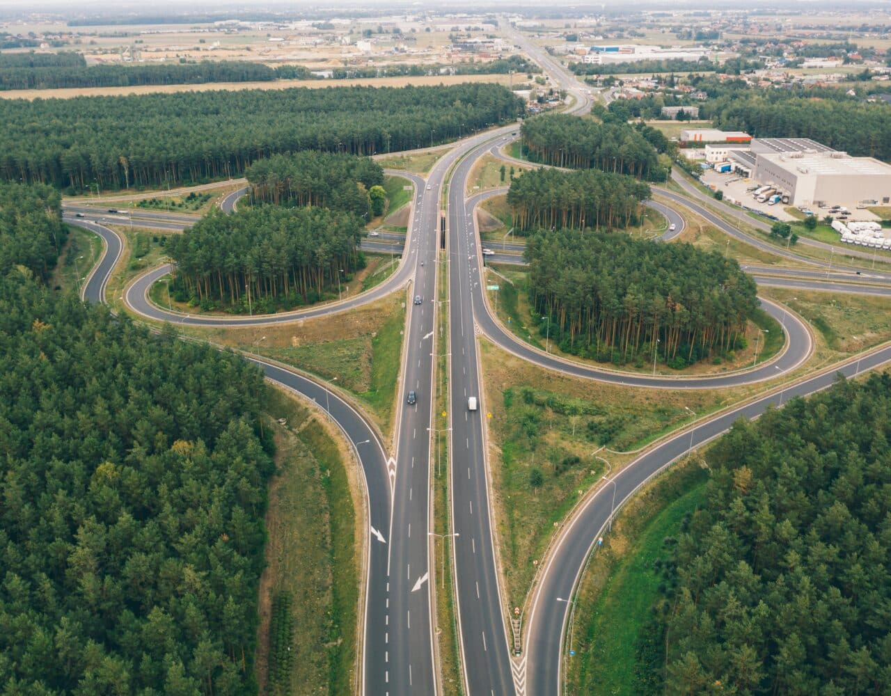 infrastructures : routes et autoroutes pour une logistique verte